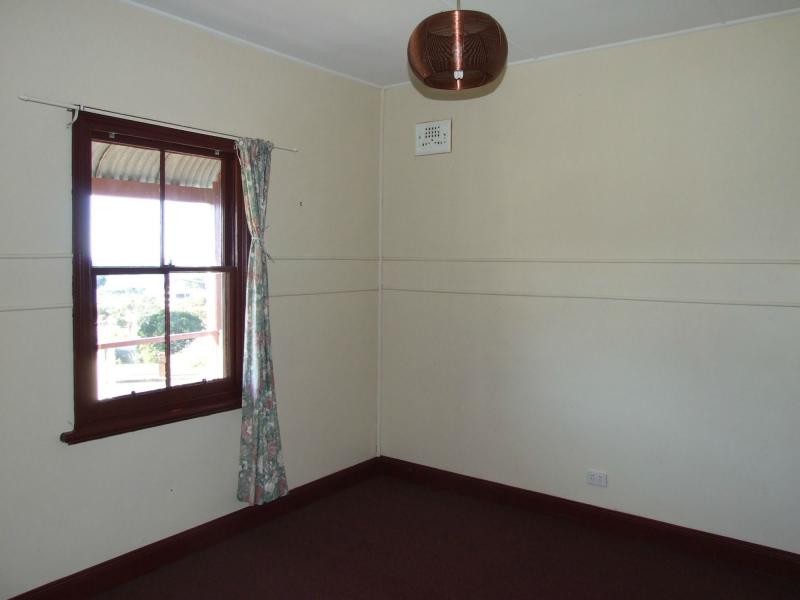 243 Imlay Street, Eden NSW 2551