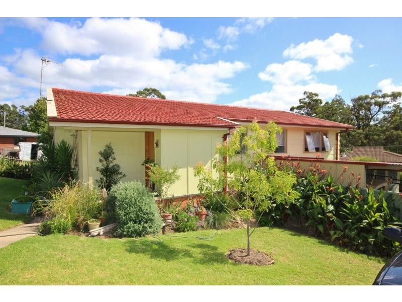 11 Moorhead Street, Eden NSW 2551