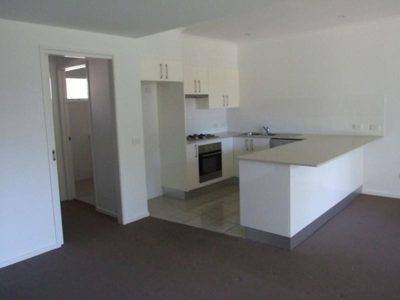 2/85 Princes Highway, Eden NSW 2551