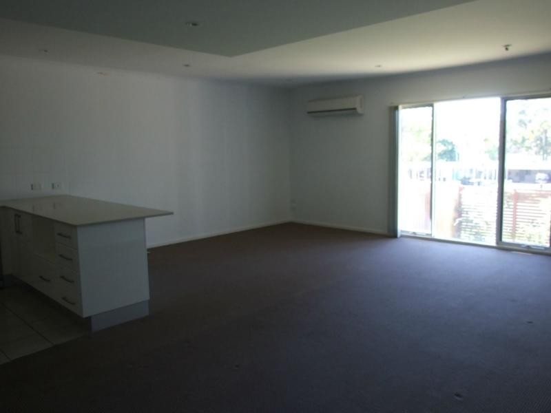 2/85 Princes Highway, Eden NSW 2551