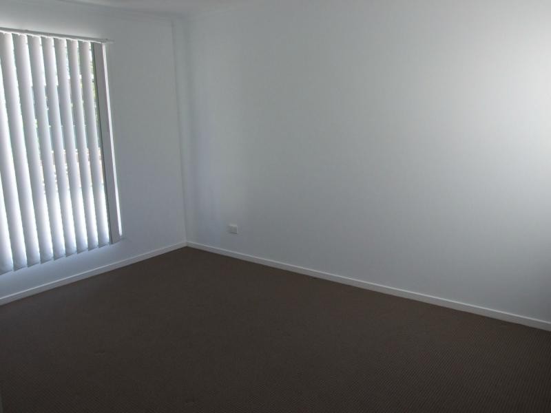 2/85 Princes Highway, Eden NSW 2551