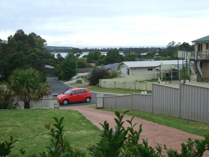 16 Blue Marlin Court, Eden NSW 2551