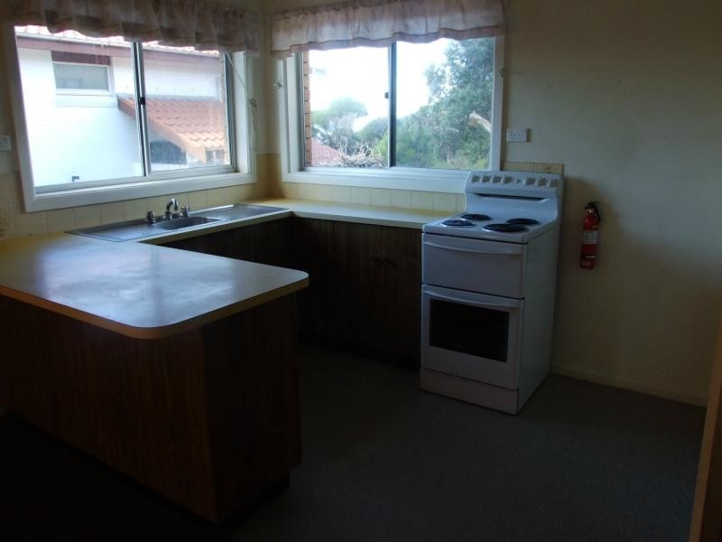 Unit 2/3 Bramble Street, Eden NSW 2551