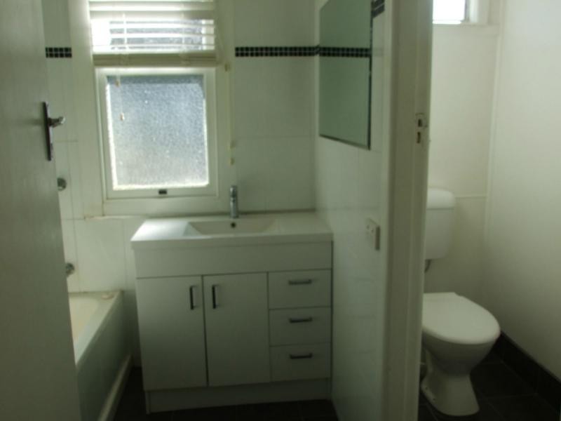 192 Imlay Street, Eden NSW 2551