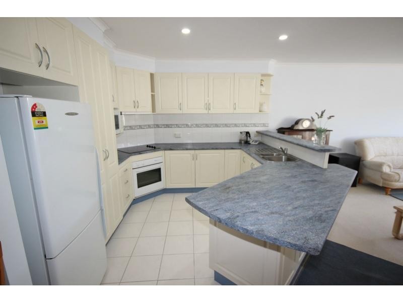 Duplex 2/3 Hollis Court, Merimbula NSW 2548