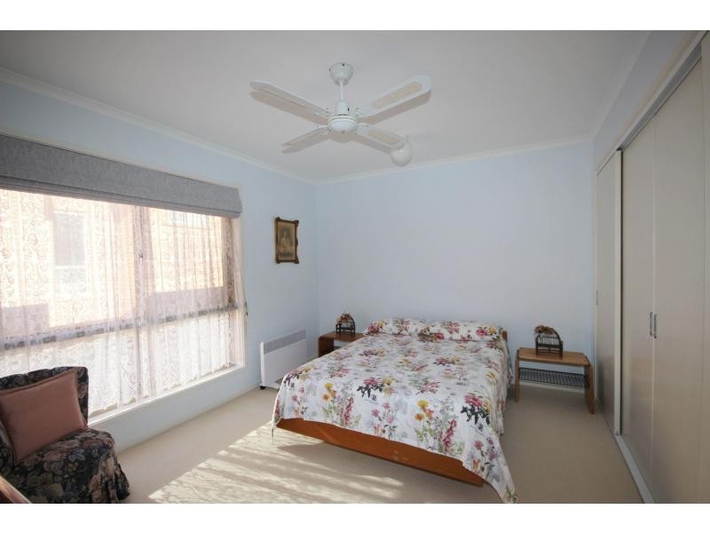 Duplex 2/3 Hollis Court, Merimbula NSW 2548