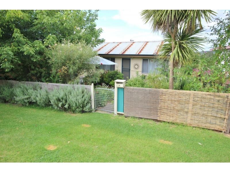 Duplex 1 & 2/14 Brunker Street, Pambula NSW 2549