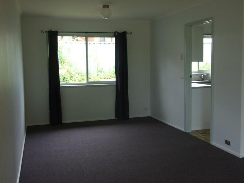 2/11 Wellings Court, Eden NSW 2551