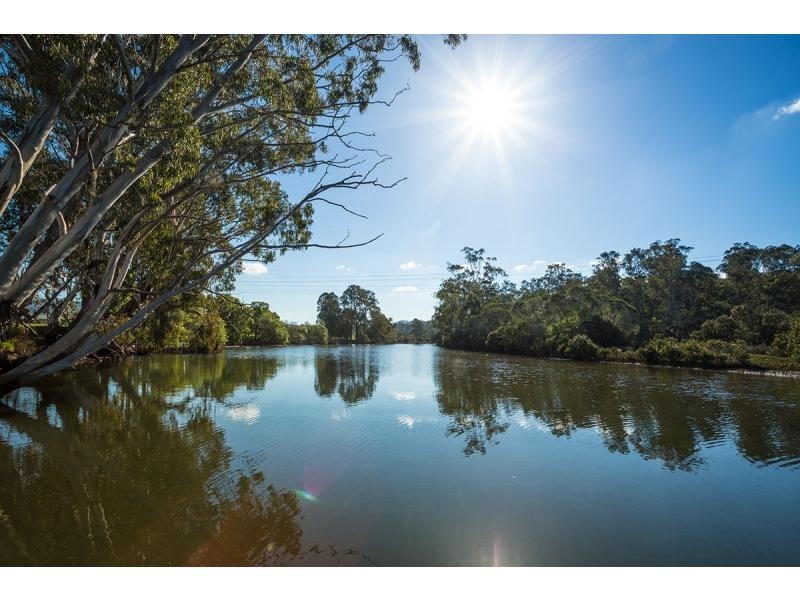 2529 Princes Highway, Millingandi NSW 2549