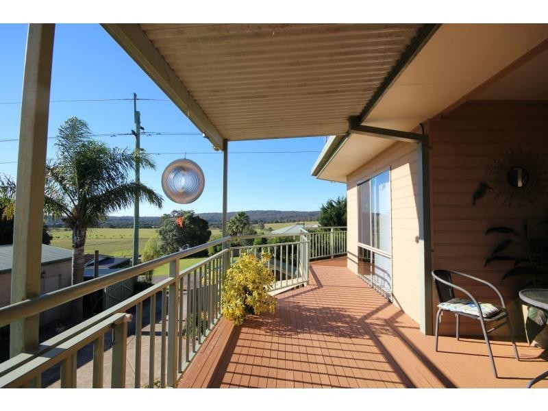 1 Cowdroy Lane, South Pambula NSW 2549
