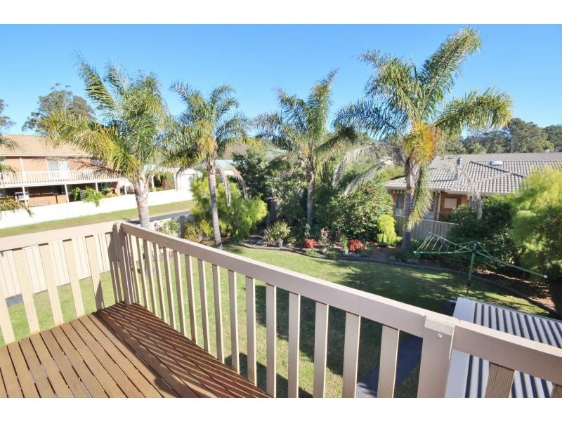 44 Lakeside Drive, Eden NSW 2551