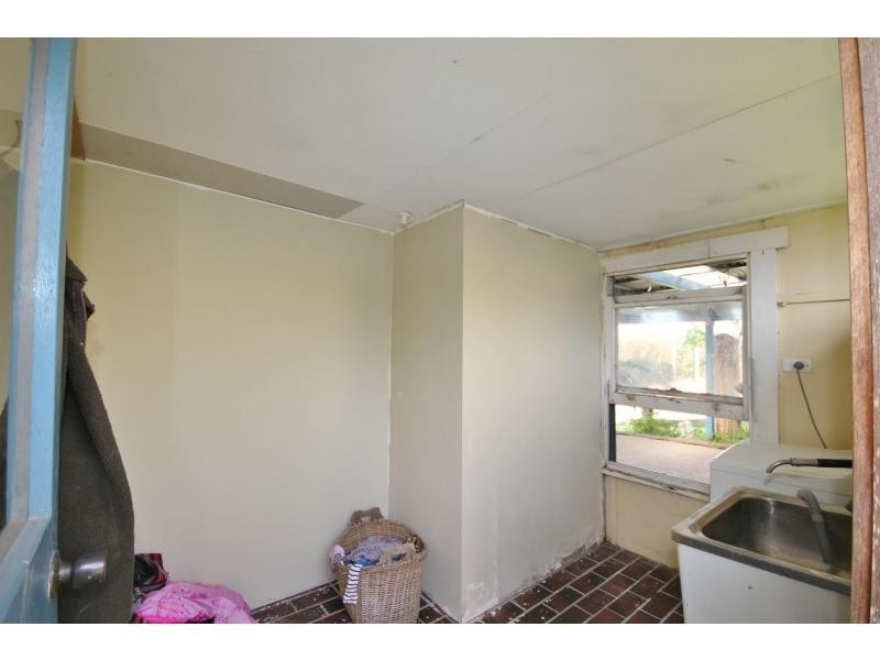 42 George Street, South Pambula NSW 2549