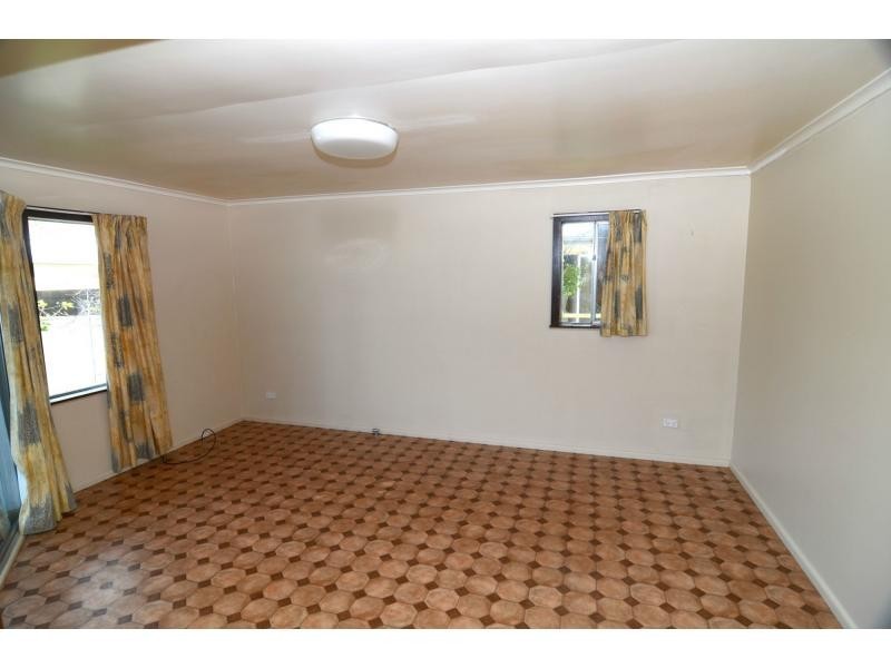 2/14 Bass Street, Eden NSW 2551