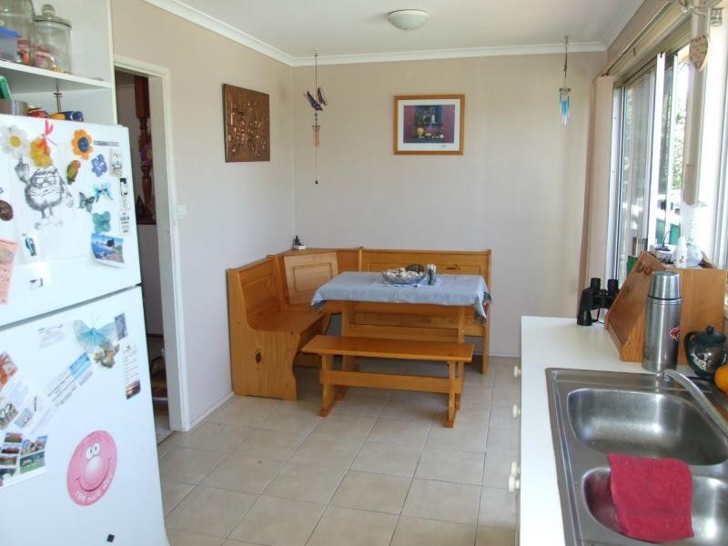 2 Emblen Street, Eden NSW 2551