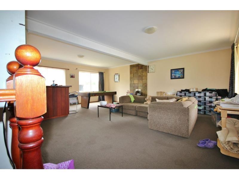 2 Emblen Street, Eden NSW 2551