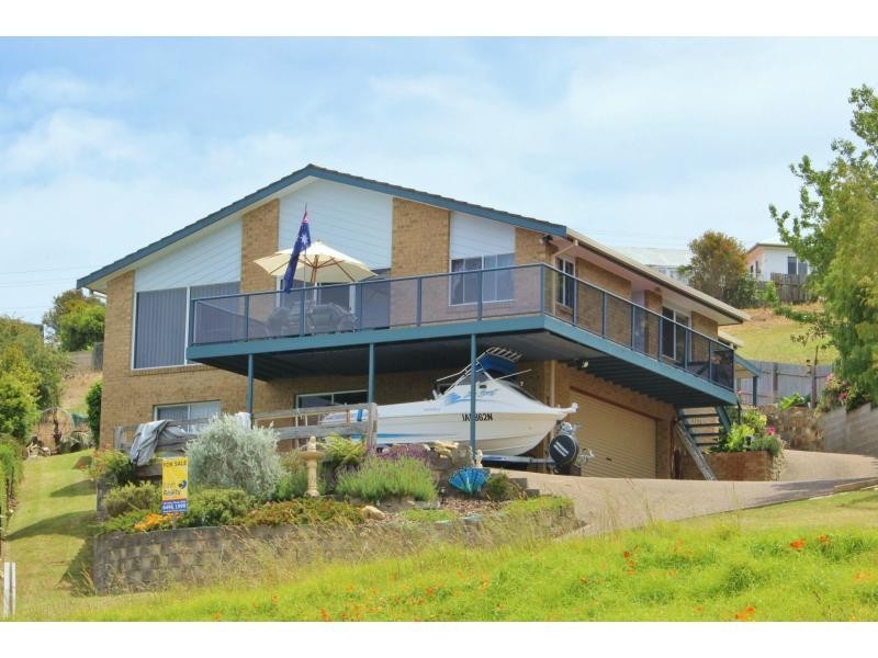 27 Victoria Terrace, Eden NSW 2551