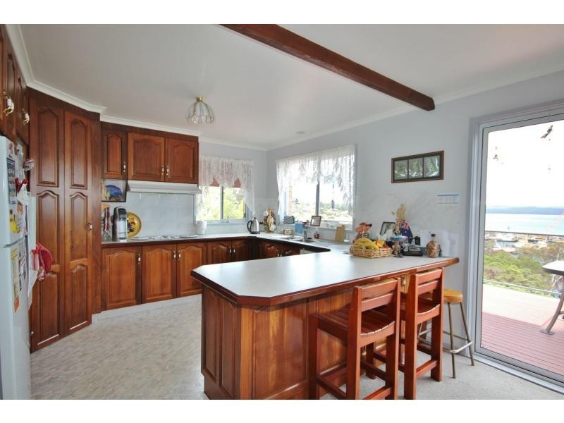 27 Victoria Terrace, Eden NSW 2551
