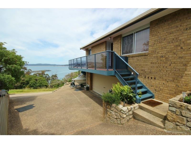 27 Victoria Terrace, Eden NSW 2551