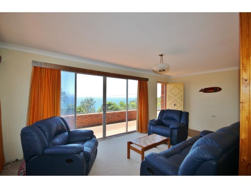 17 Hosies Road, Eden NSW 2551
