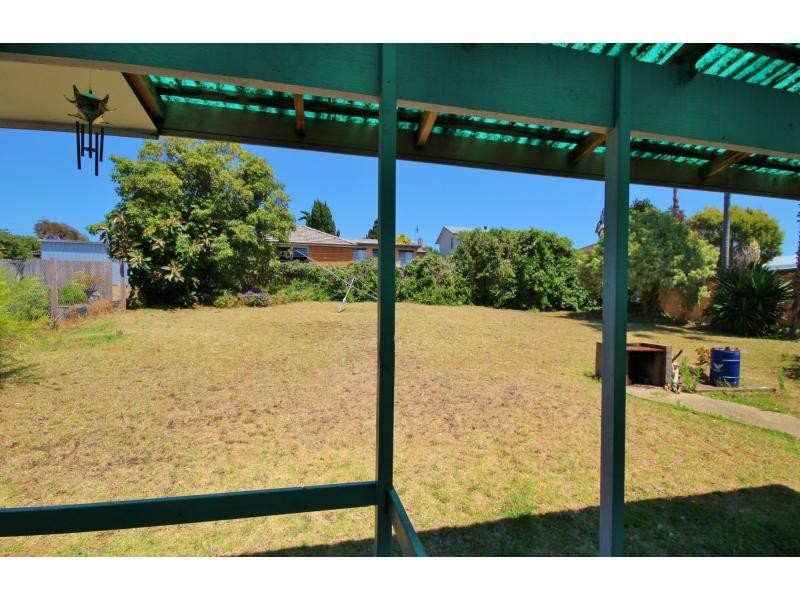 17 Hosies Road, Eden NSW 2551