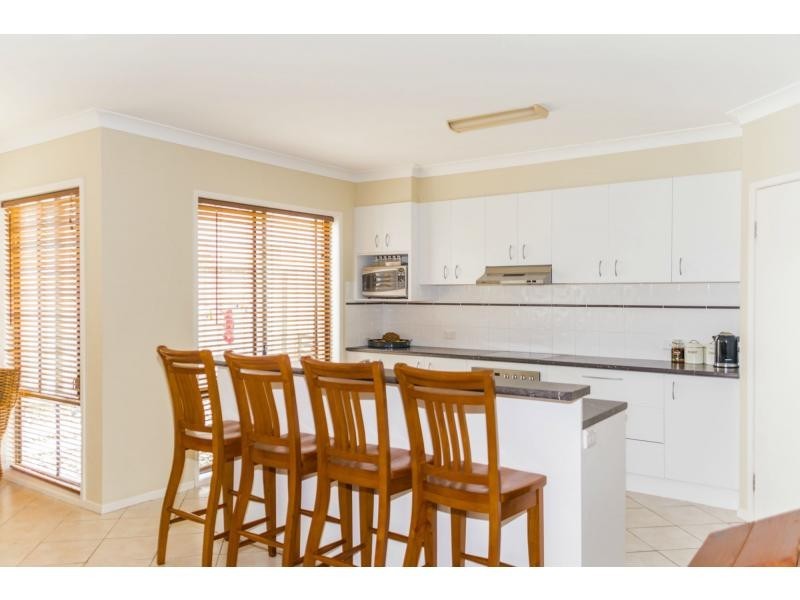 15 Wave Street, Eden NSW 2551