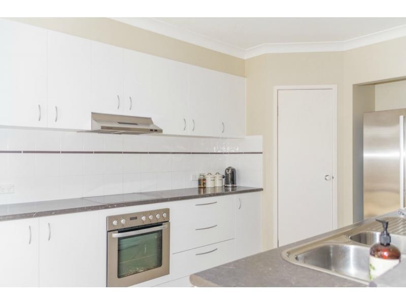 15 Wave Street, Eden NSW 2551