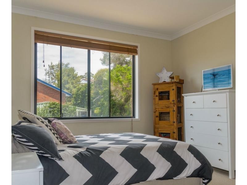15 Wave Street, Eden NSW 2551
