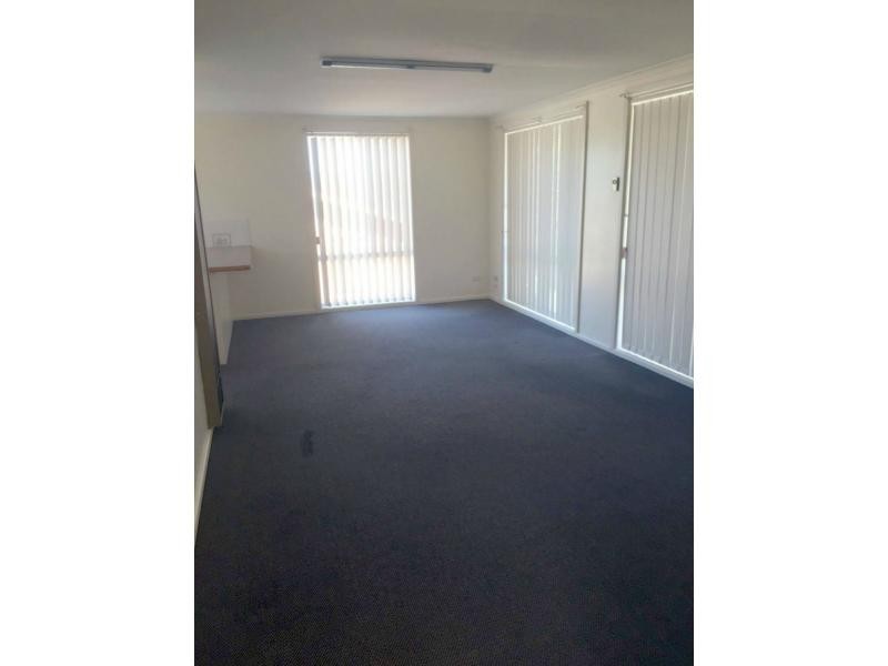 2/9 Yule Street, Eden NSW 2551