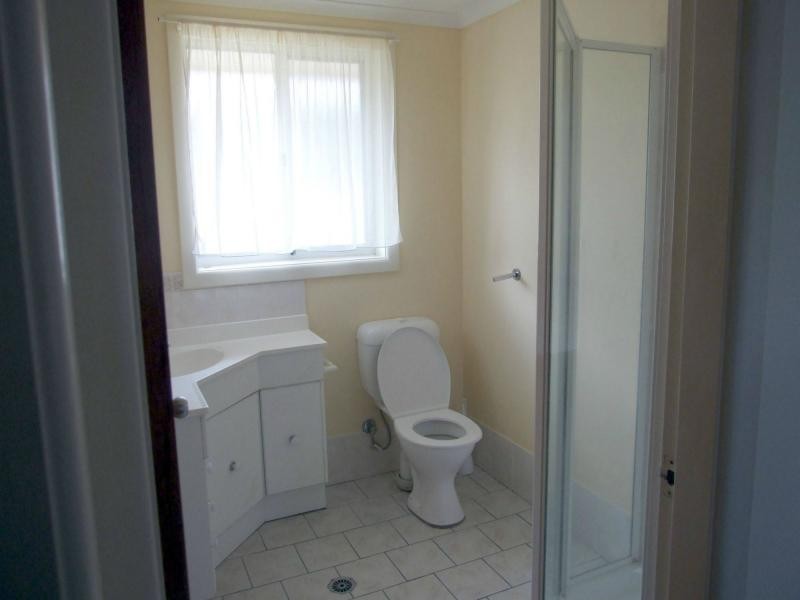 2/9 Yule Street, Eden NSW 2551