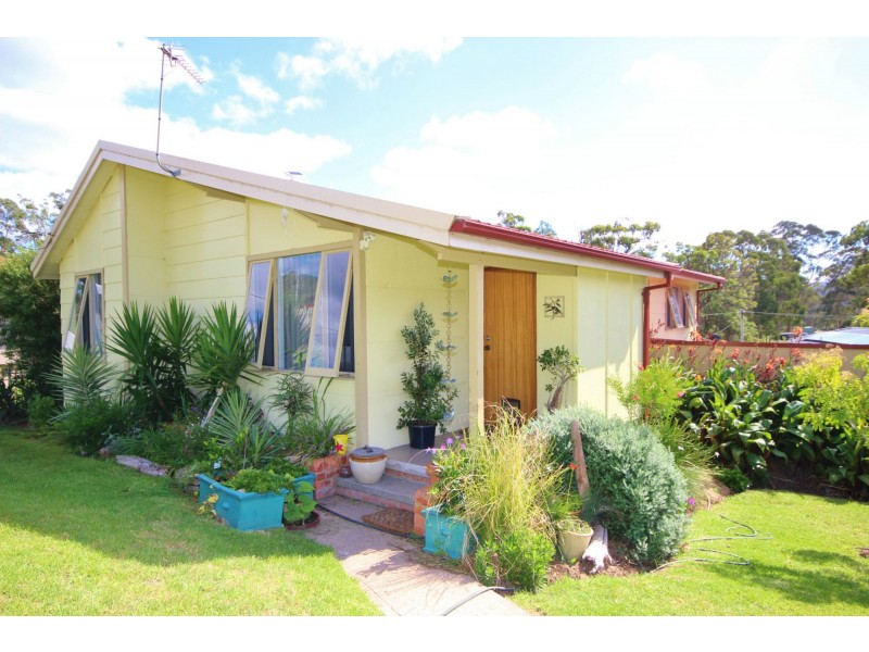 11 Moorhead Street, Eden NSW 2551