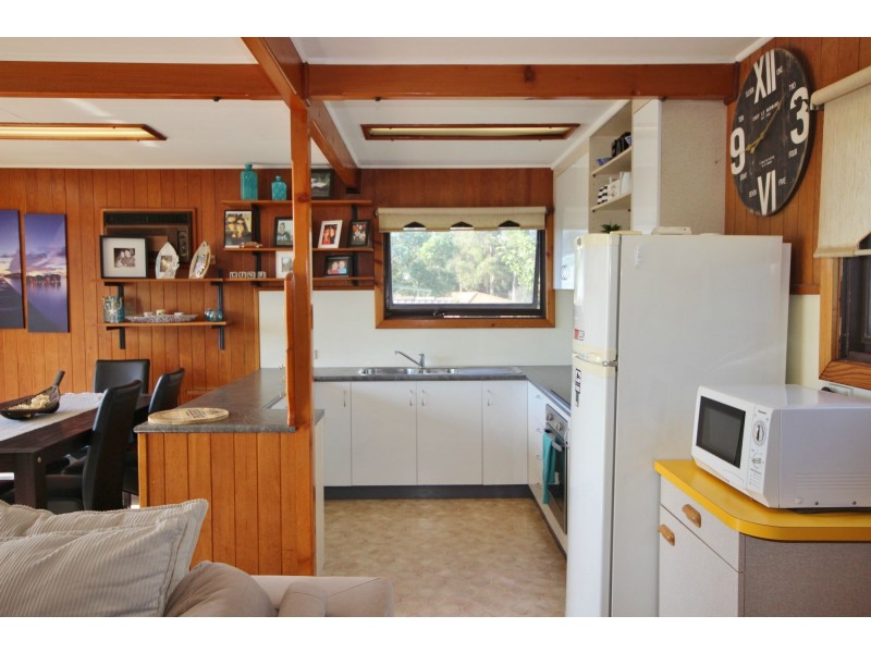 15 Emblen Street, Eden NSW 2551