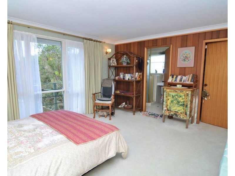 16 Yule Street, Eden NSW 2551