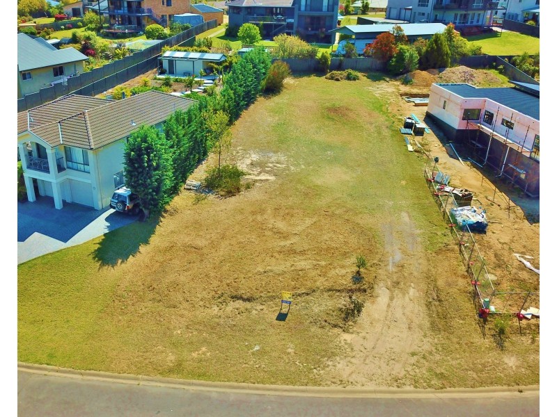 30 Kingfisher Circuit, Eden NSW 2551