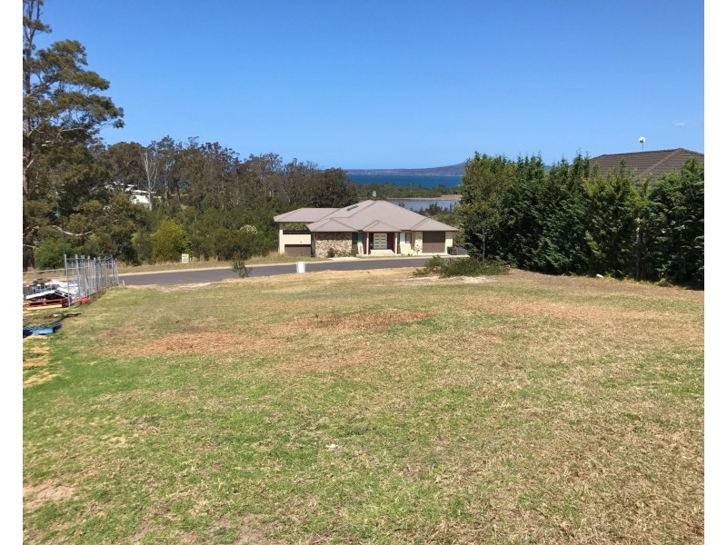 30 Kingfisher Circuit, Eden NSW 2551