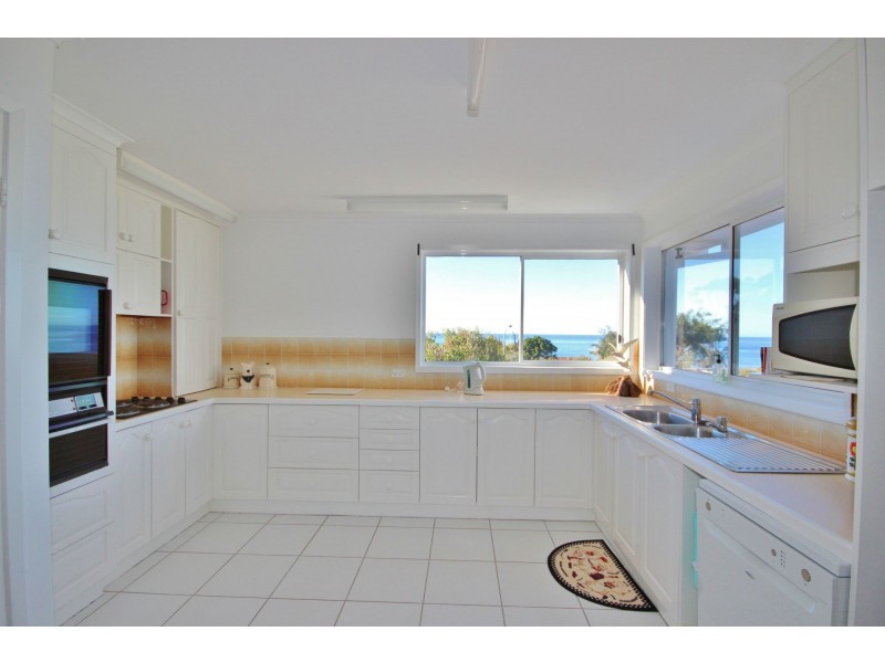 145 Pacific Way, Tura Beach NSW 2548