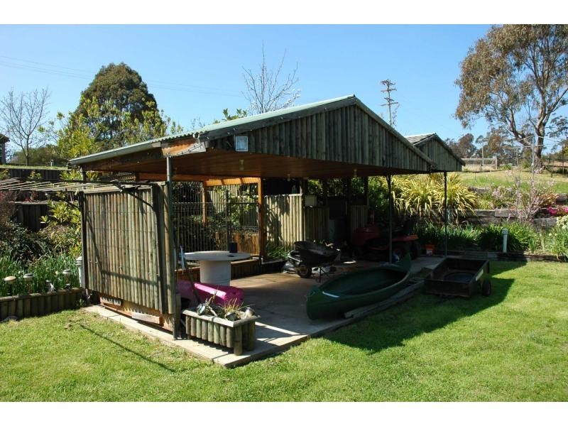 3 Eurack Court, Kiah NSW 2551