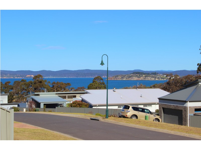 23 Trumpeter Ave, Eden NSW 2551
