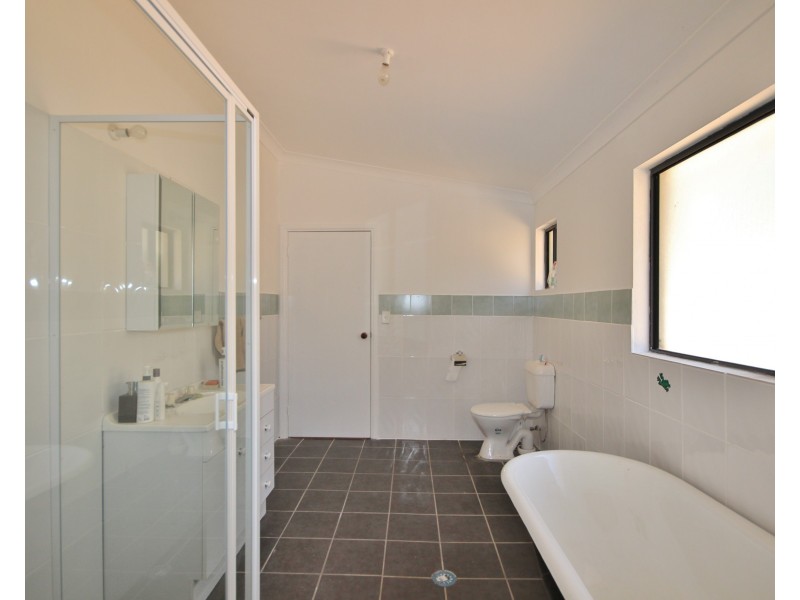 7 Candelo Wolumla Rd, Wolumla NSW 2550