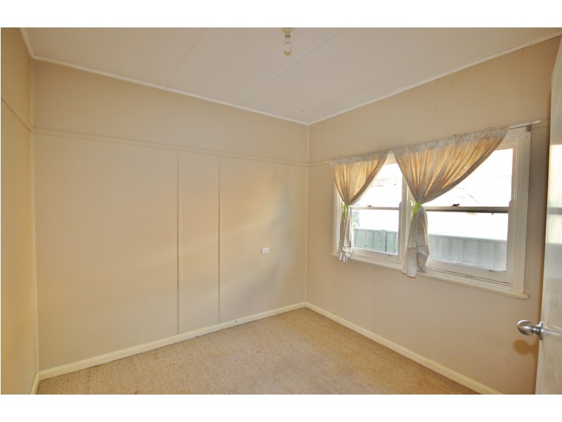 226 Imlay St, Eden NSW 2551