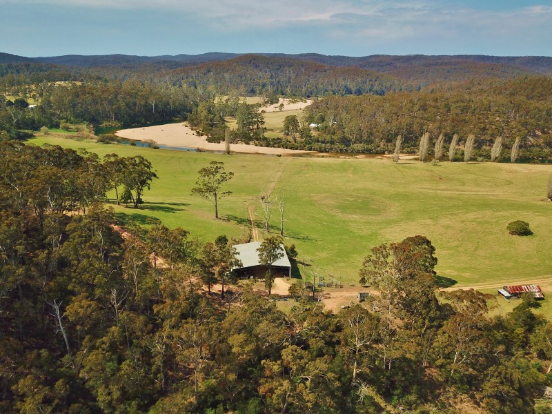 4 Jim McMahon Dr, Eden NSW 2551