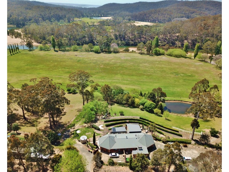 16 Eurack Ct, Kiah NSW 2551
