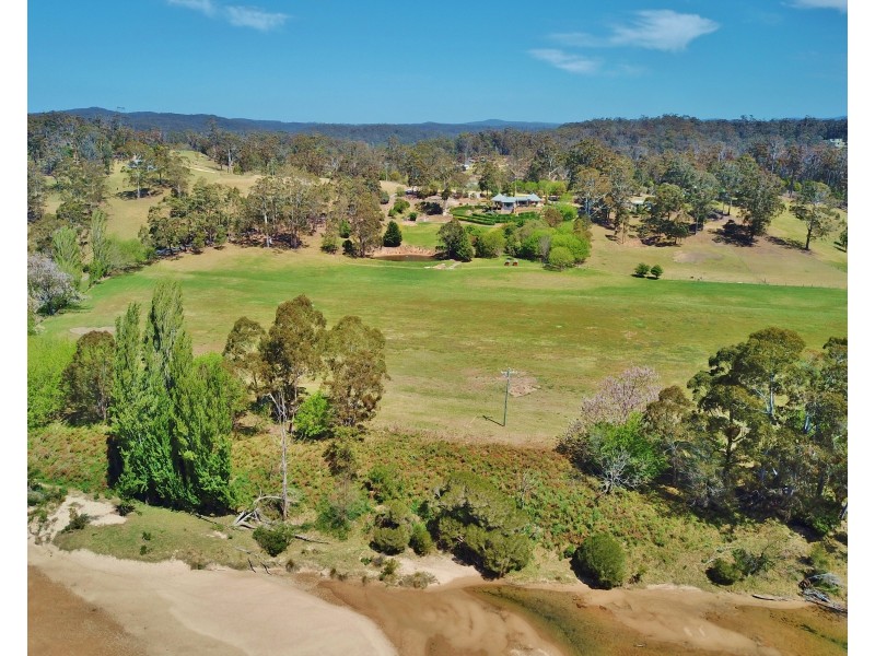 16 Eurack Ct, Kiah NSW 2551