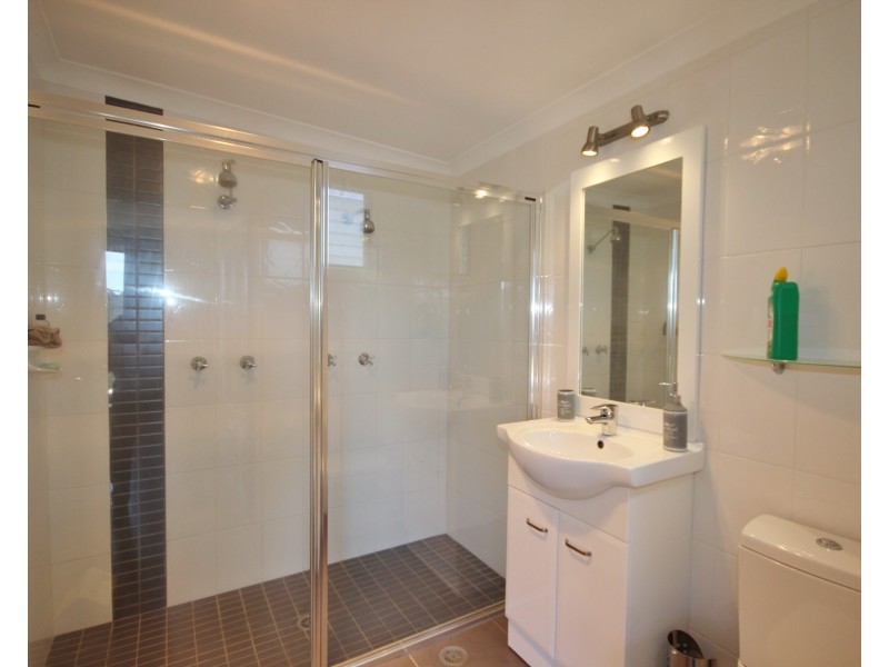 16 Eurack Ct, Kiah NSW 2551