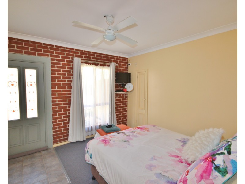 16 Eurack Ct, Kiah NSW 2551