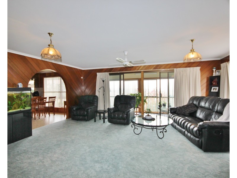 87 Bungo St, Eden NSW 2551