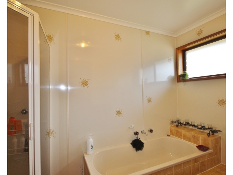 87 Bungo St, Eden NSW 2551