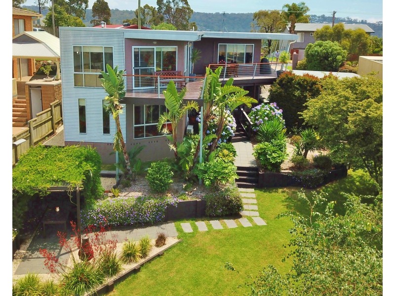 10 Seaview Ave, Merimbula NSW 2548