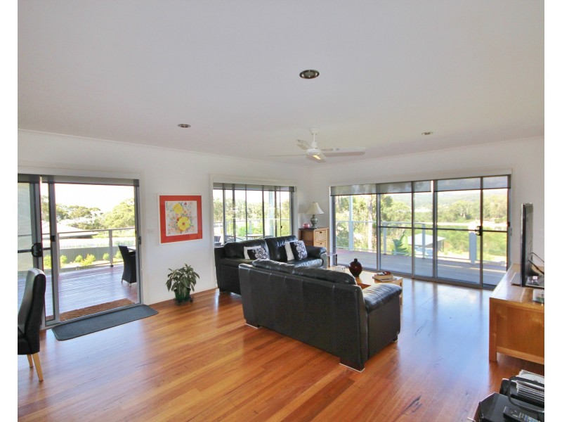 20 Trumpeter Ave, Eden NSW 2551
