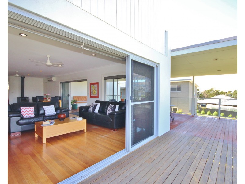 20 Trumpeter Ave, Eden NSW 2551