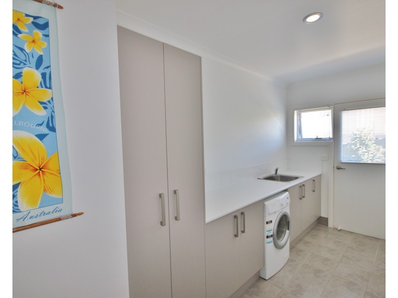 20 Trumpeter Ave, Eden NSW 2551